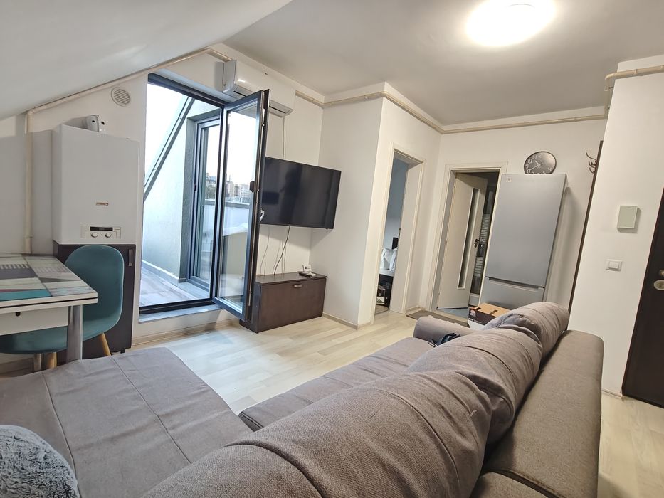 Persoana fizica, inchiriez apartment langa Palas Iasi