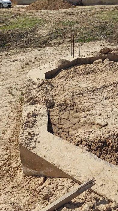 Жер фундаментімен бірге