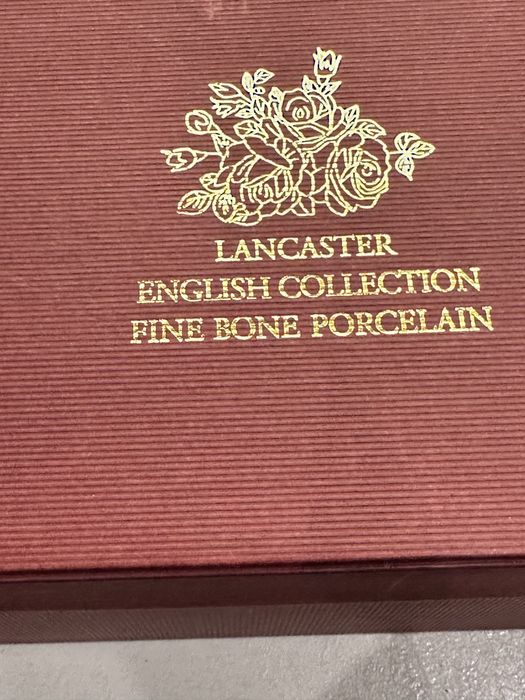 Фин костен английски порцелан 2 чаши на  Lancaster porcelaHeразпечатва