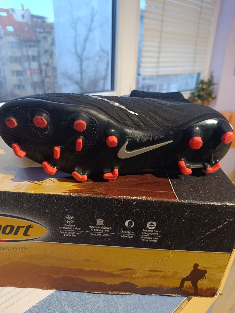 Спортни стоки футболни обувки