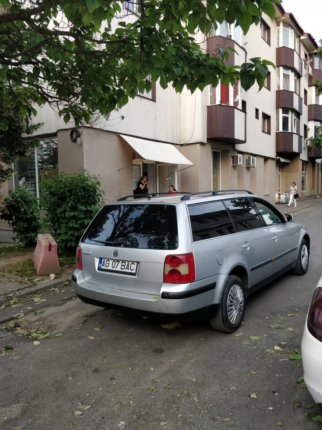 Vând sau schimb vw passat b5 1.9 diesel 2003.