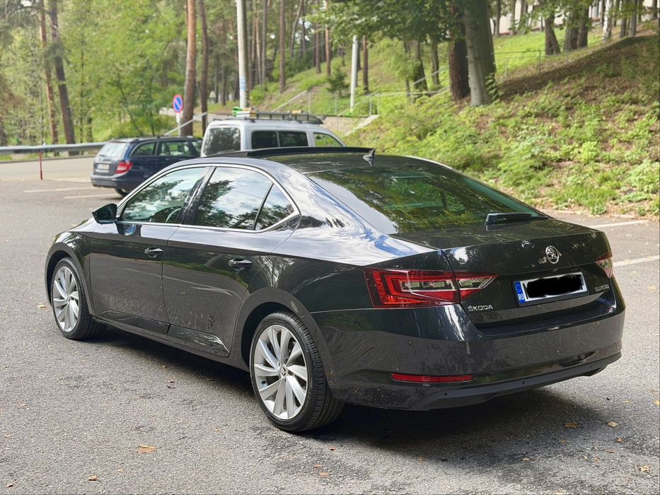 Skoda Superb 2020 dsg extra full panoramic