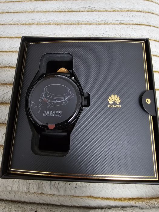 Ceas Huawei Watch Buds