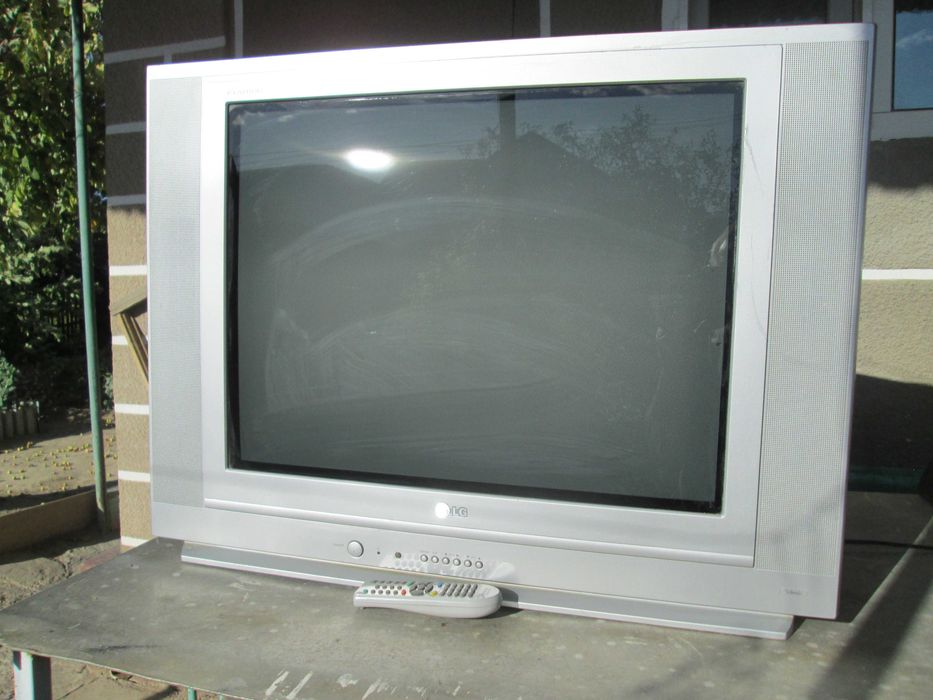 телевизор кинескопный LG