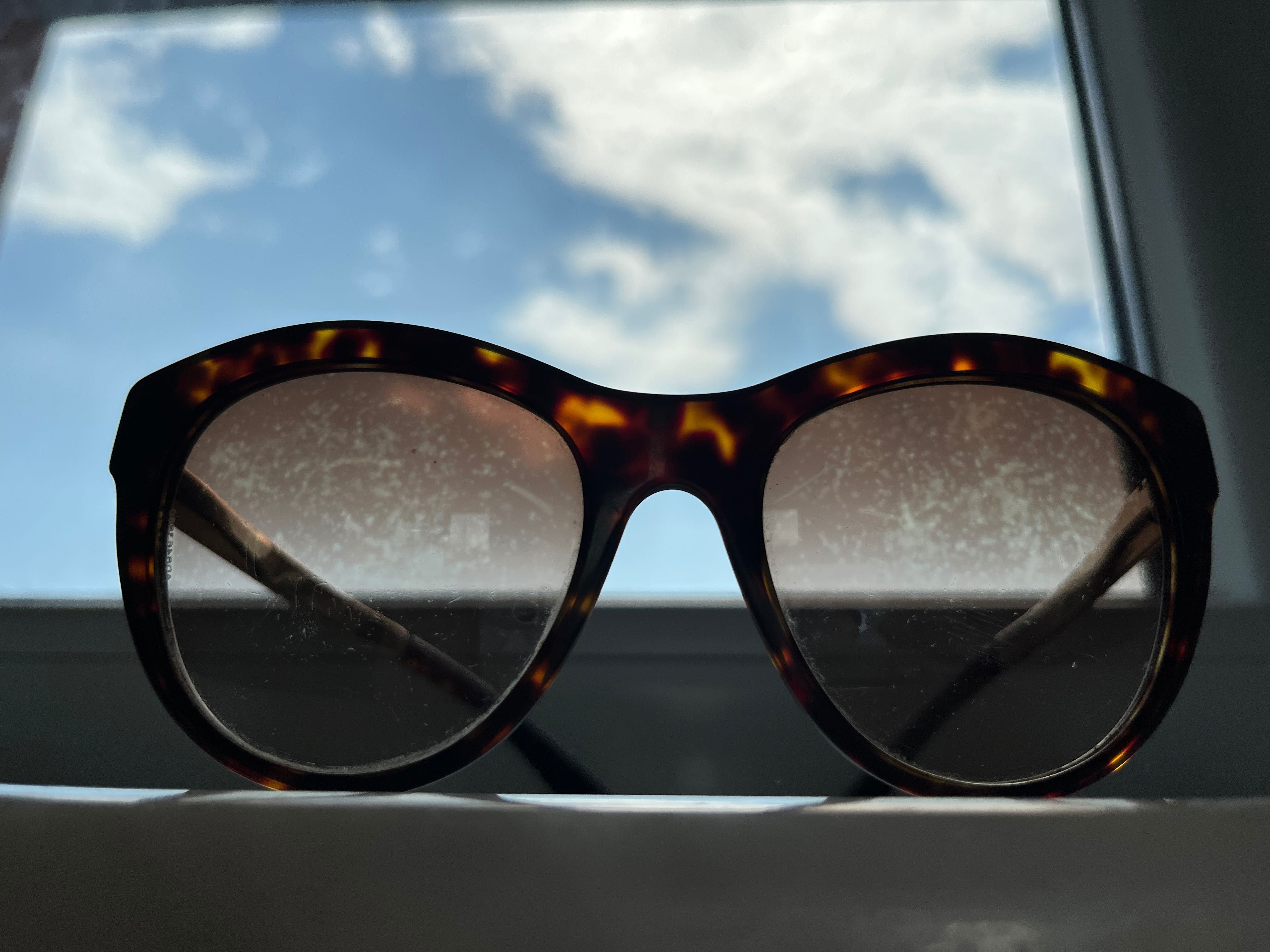 ОРИГИНАЛНИ слънчеви очила DOLCE & GABBANA 4243/502/13 Котешко Око
