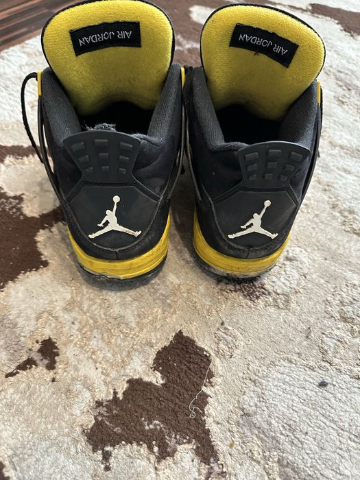 Vând jordan 4 originali