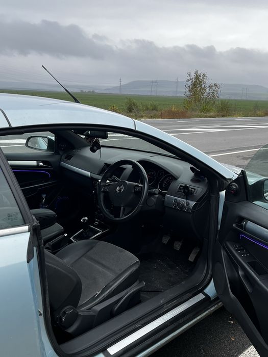 Opel astra twintop