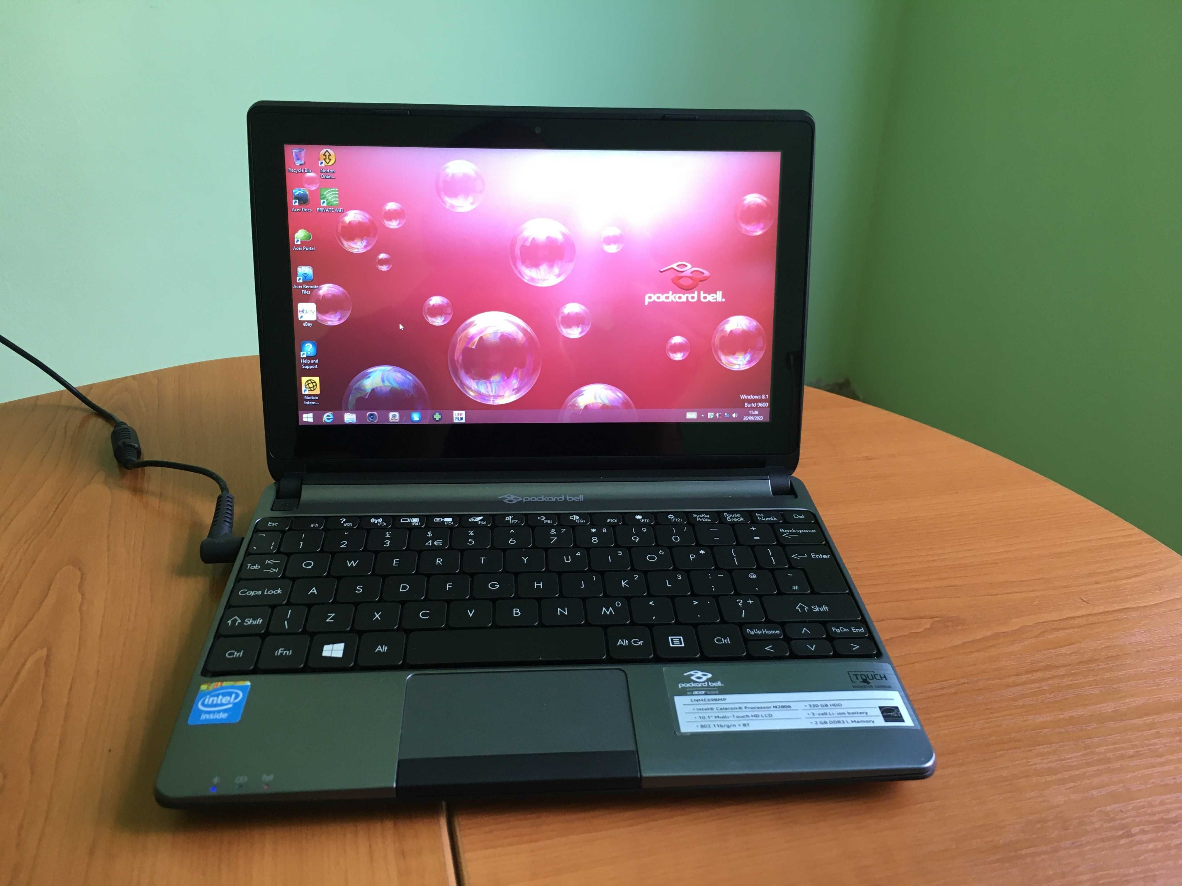 Лаптоп Dell ( Packard Bell Netbook ) MODEL ENME69BMP, WIN8, 2 GB RAM