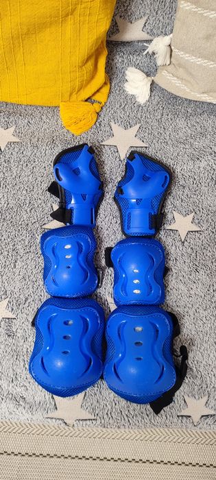 2 seturi de cotiere pentru copii