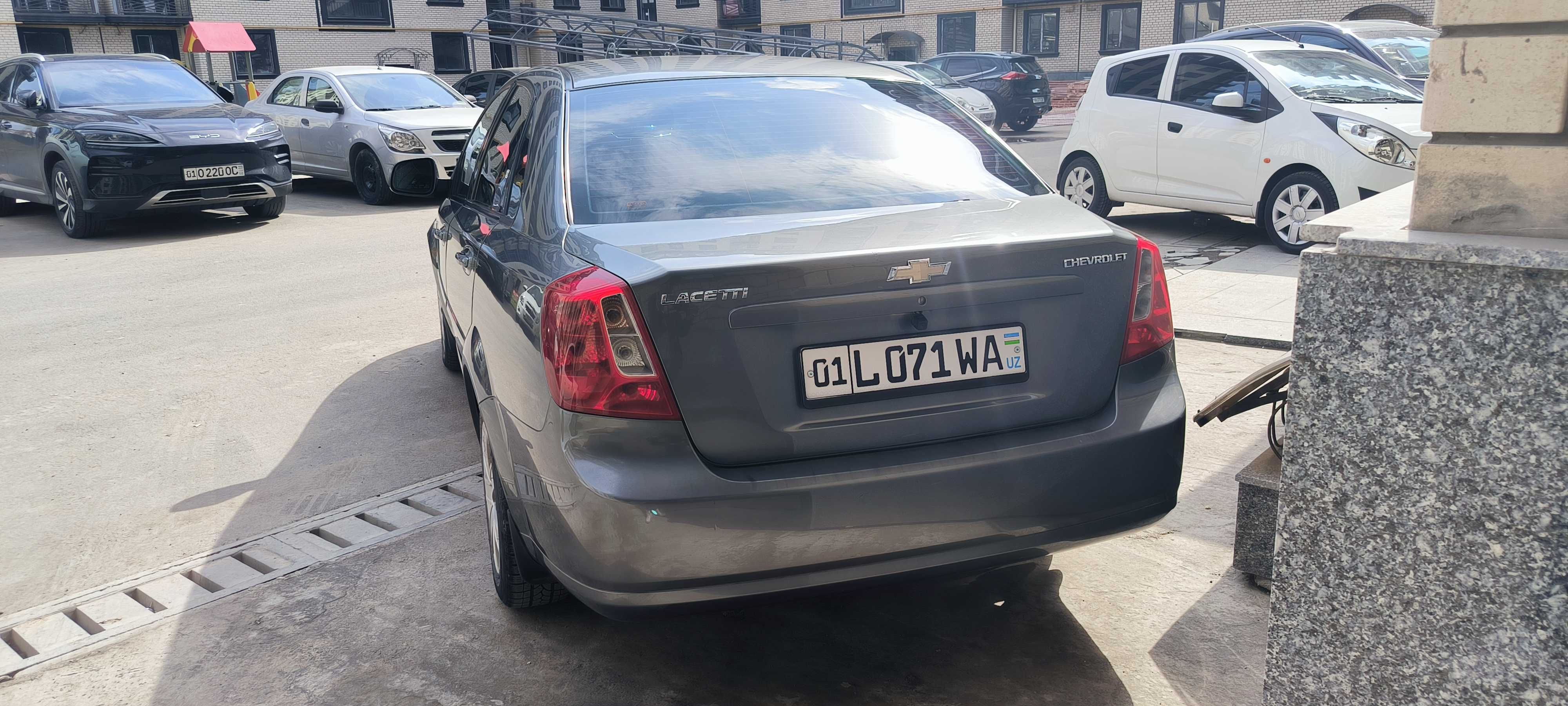 Gentra Lacetti 2015