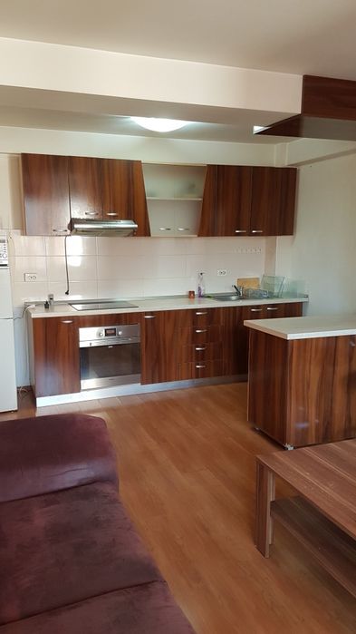Ultracentral apartament 2 camere de închiriat