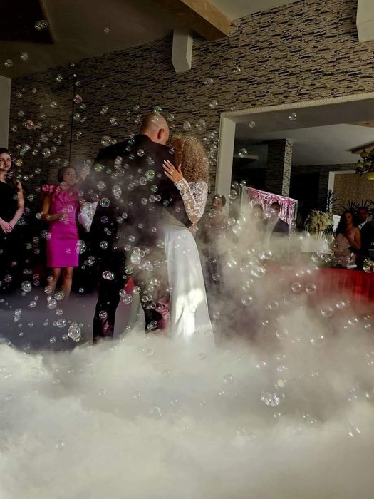 Fum Greu, Porumbei, Gheata Carbonica, Event Planer