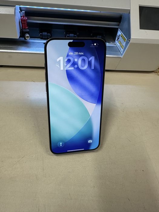 Iphone 15 pro max / 256 gb / orice retea / folie sticla cadou