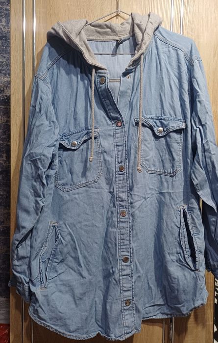 Vand geaca de blugi dama H&M