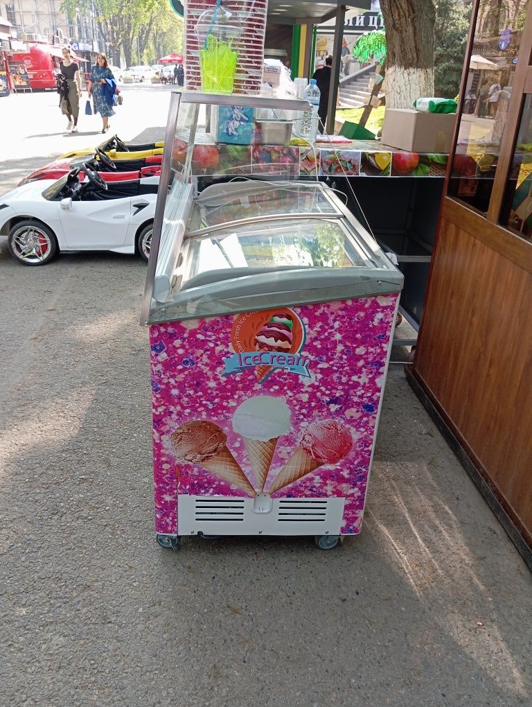 Продам новый морозильник ветринный холодильник для мороженого шариково