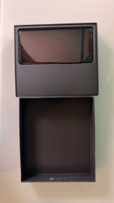 Продавам Vivo X200 Ultra – отлично състояние, закупен през август 2025