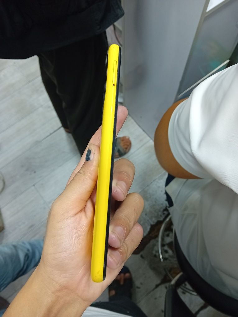Poco m3.       Gsywuqhvwyahshdgshja