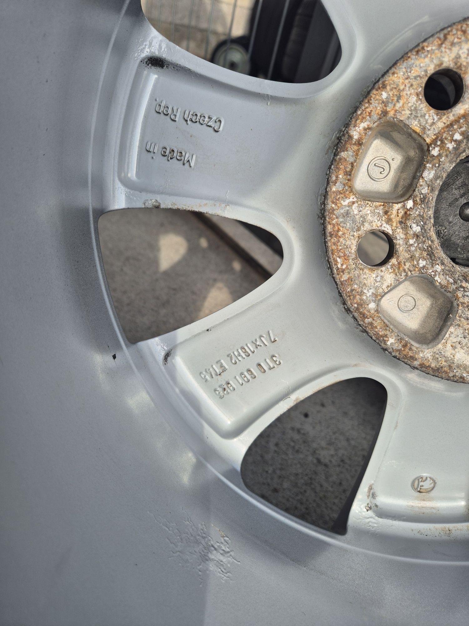 Джанти Ronal 16 цола , 5х112 , 7j ,et45 , 225/60/16 Skoda  Audi  Vw