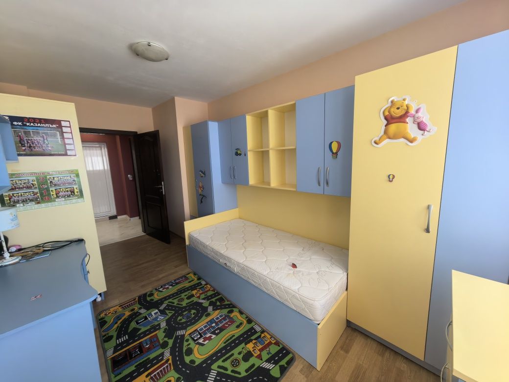 Дава се под наем Тристаен апартамент в Казанлък - 100 кв.м за 280.5 € - Снимка #1