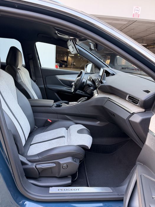 Peugeot 3008 GT-Line 1.6 Plug-In Hybrid 225cp/ Varf de gama/ Camere360