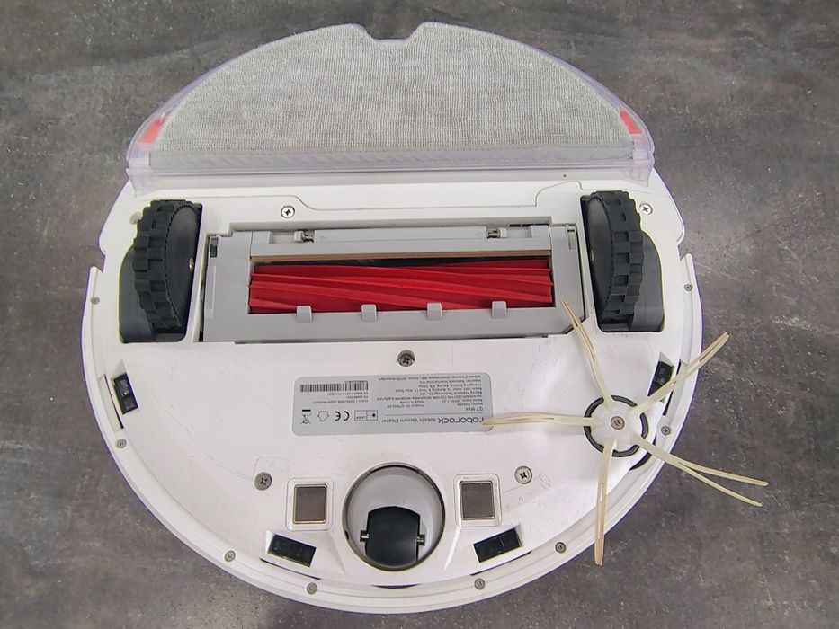 Робот прахосмукачка Roborock q7 max перфектно визуално и техническо съ