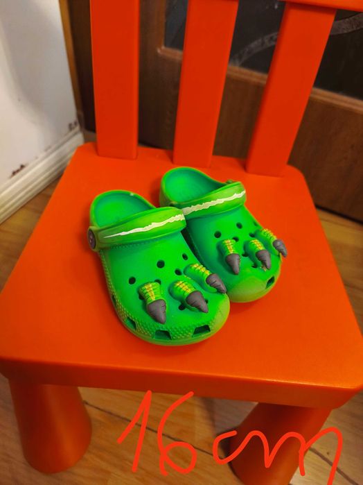 Saboți crocs Ghiare de Dragon, C8, 25, int 16 cm