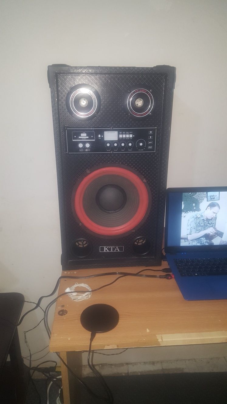 Boxe si combina audio
