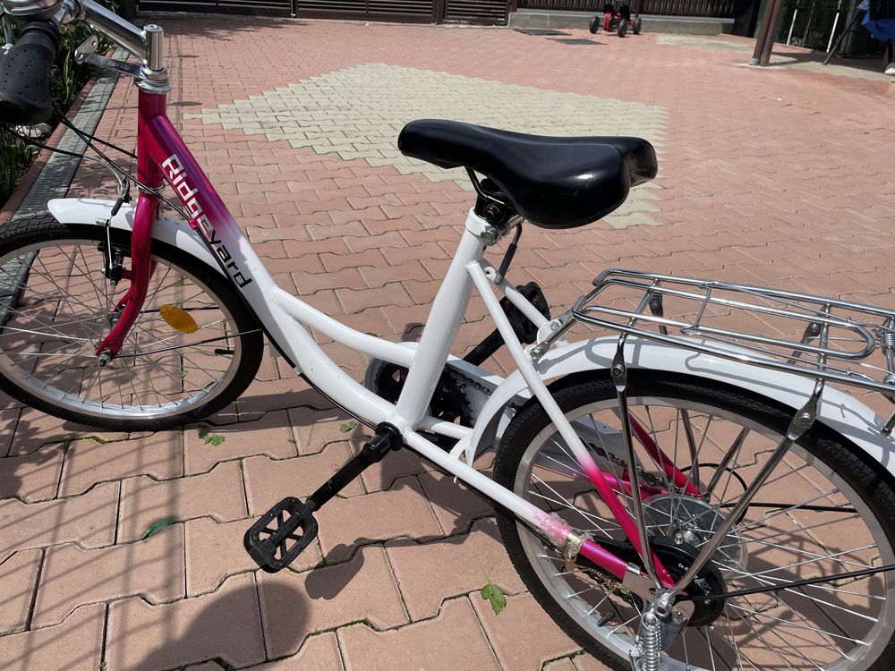 Bicicleta fete roz