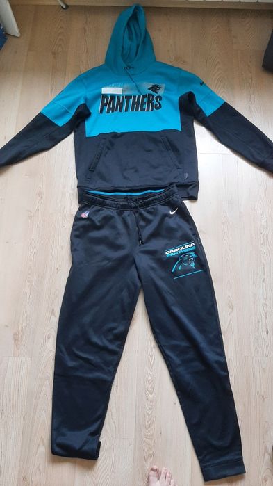 Nike Carolina Panteras екип