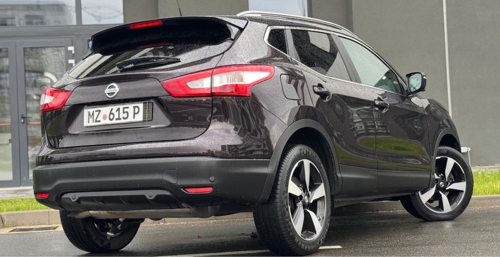 Qashqai Tekna 2015 / GARANTIE KM / Visiniu metalizat