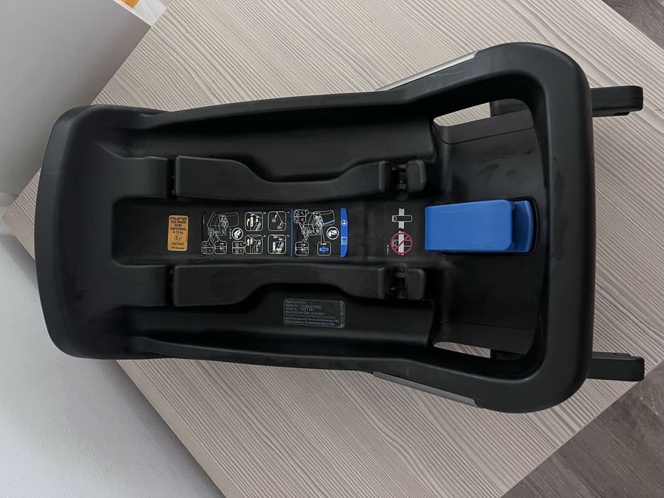 Scoica Nuna Pipa Lite baza Isofix