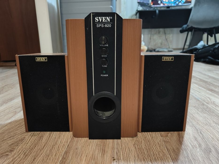 Колонки с сабвуфером Sven SPS-820