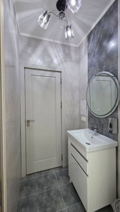 Чиланзар 2 Квартал Напротив NRG Продается Нежилой