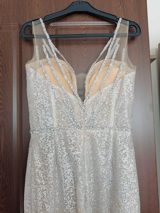 Бална роля тип русалка