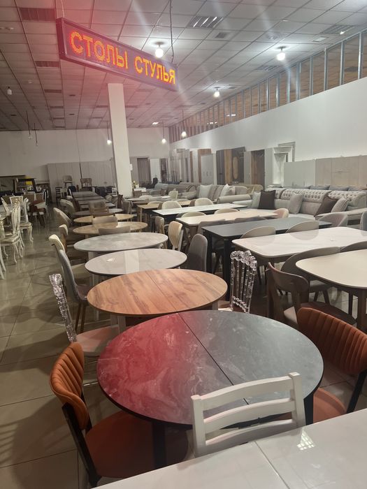 Стол стульялар. Жаксы багада .жеткизу тегин