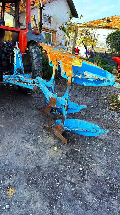 Plug 2 brazde 2 cormane  Lemken Opal 080 an 2016 Huard Kuhn Fiat 445