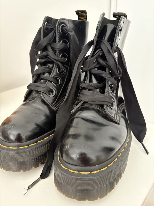 Дамски боти Dr. Martens