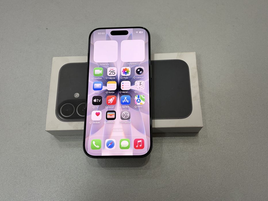 Iphone 17, 256 gb, Black, la cutie