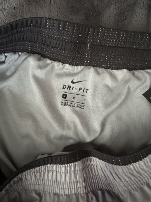 Къси панталонки Nike Dry