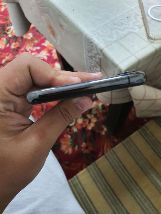 Айфон Xs Max с гарантиее
