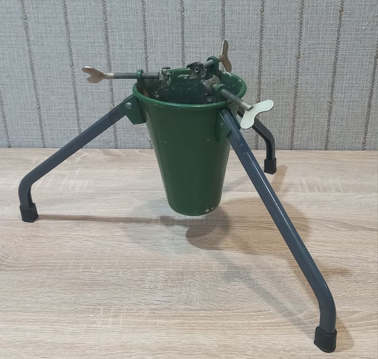 Подставка под ёлку