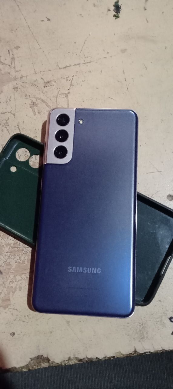 Samsung s21 5g .