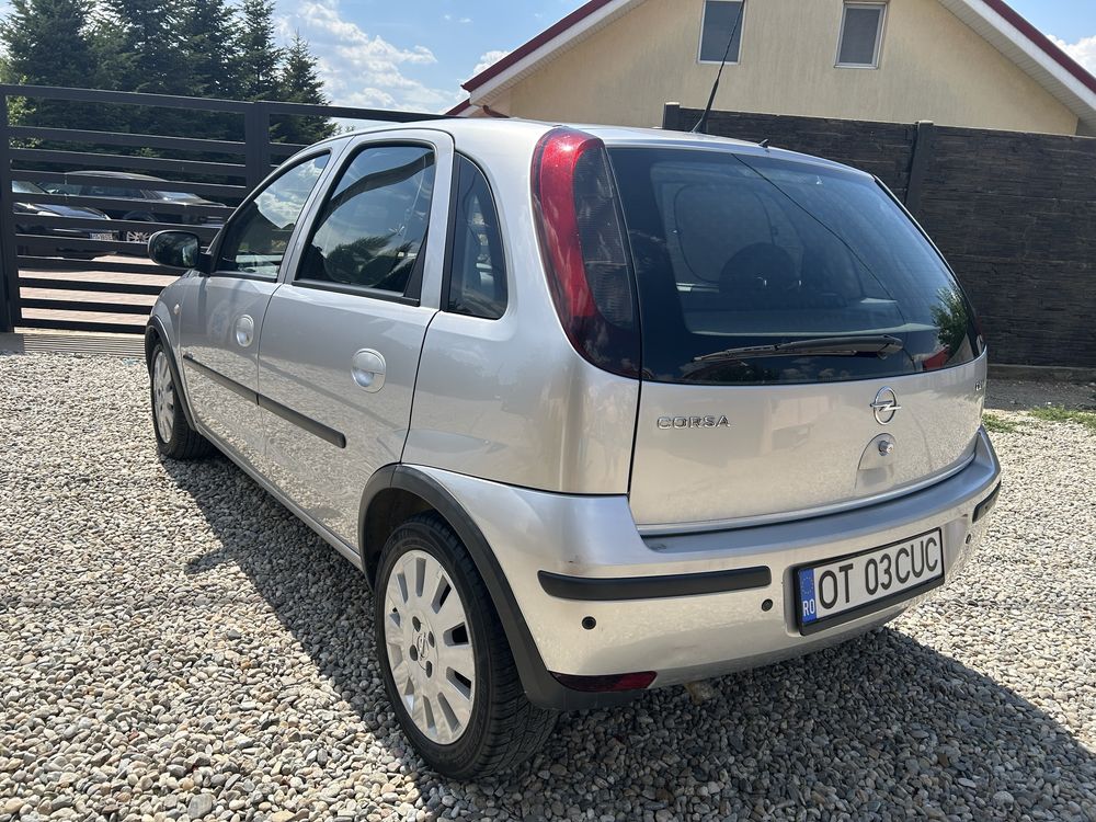 Opel Corsa C / 1.3 cdti euro 4 / an 2004 / Climatronic