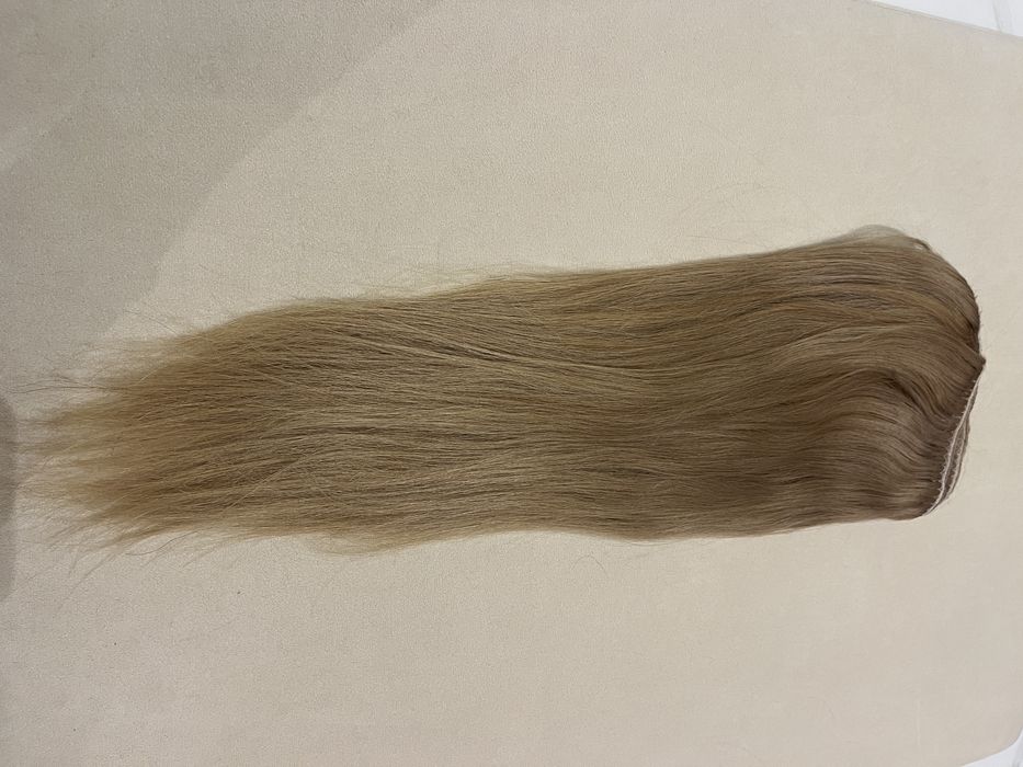 Руса коса на треси