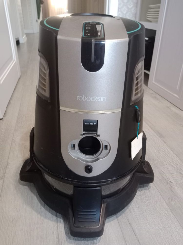 Продаю пылесос Roboclin