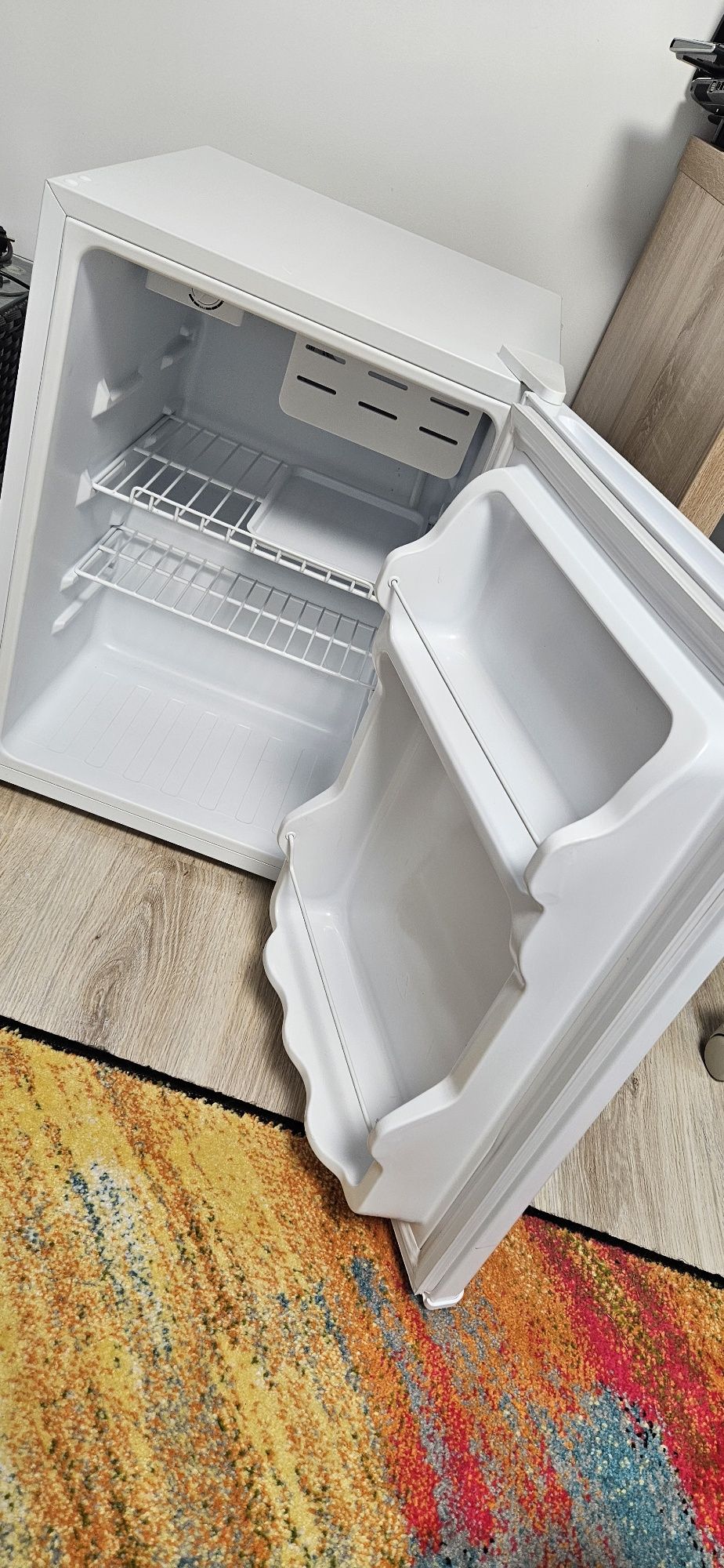 Frigideri minibar LDK BC 68, 65L