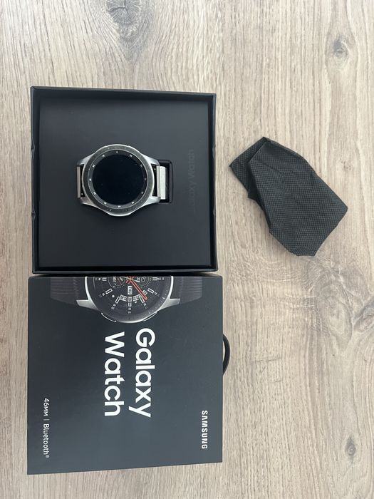Продам Galaxy watch 46 mm 2 поколение
