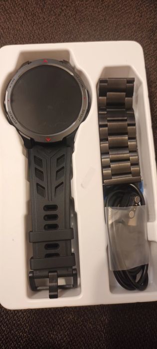 Продавам смарт часовик