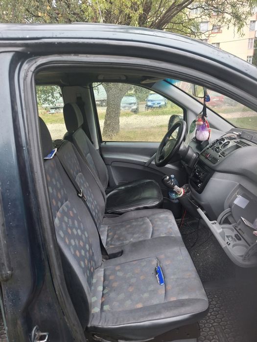 VAND VITO W639 AN 2005