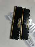 – Kit RAM Corsair Vengeance LPX 16GB (2x8GB) DDR4 3200MHz CL16